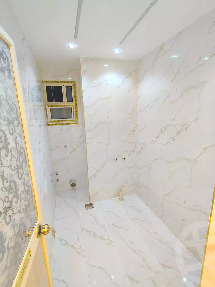 https://aqarmap.com.eg/en/listing/7287713-for-sale-alexandria-sydy-bshr-sydy-bshr-bhry-street-17