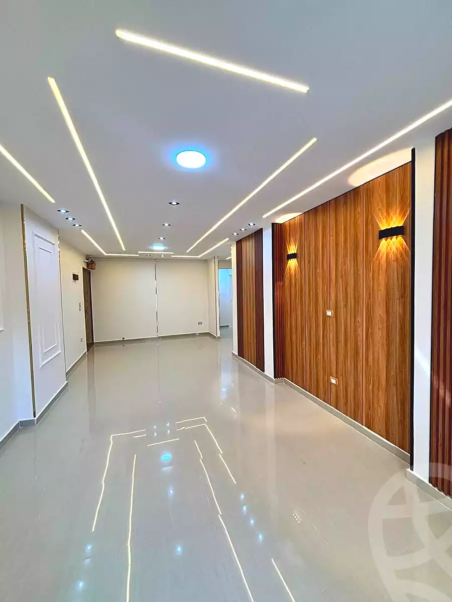 https://aqarmap.com.eg/ar/listing/7287751-for-sale-alexandria-sydy-bshr-sydy-bshr-bhry-shr-mhmwd-l-yswy