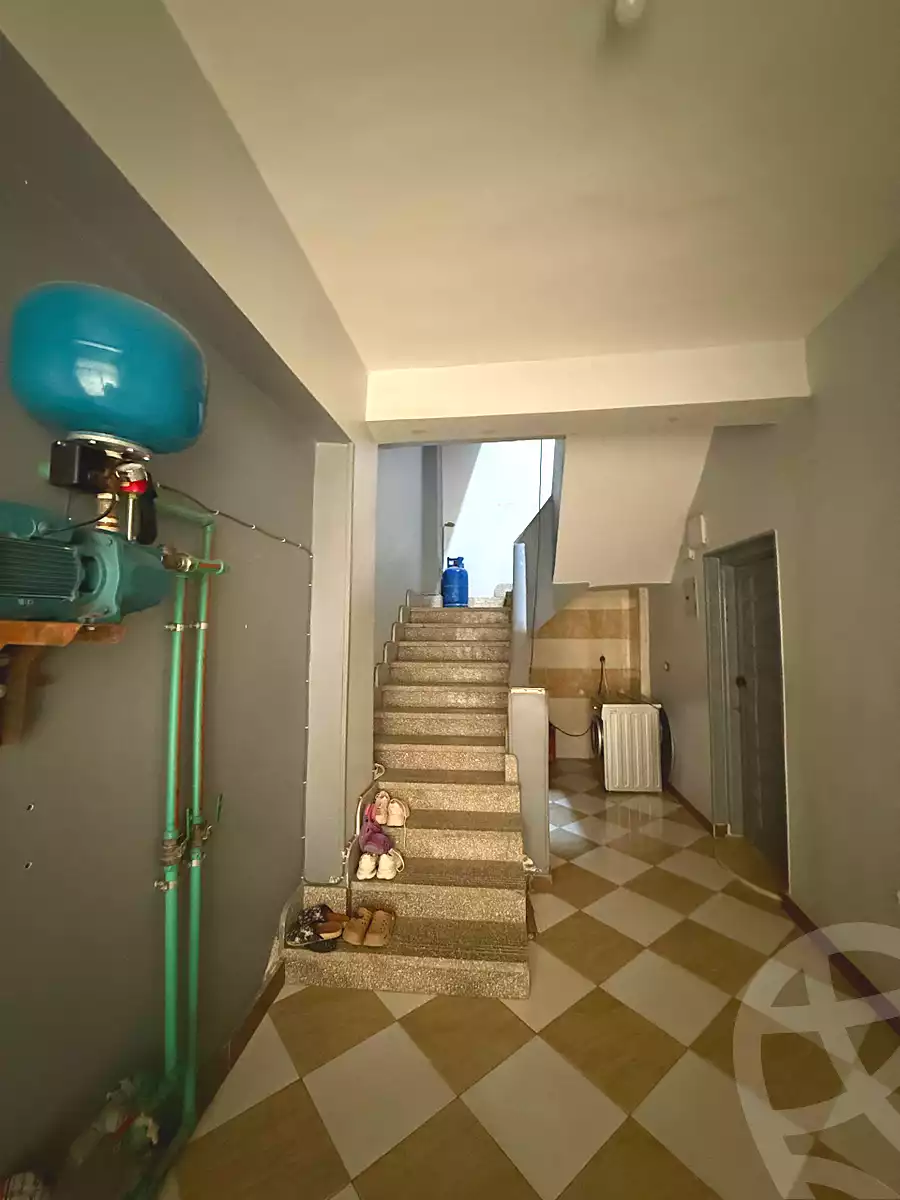https://aqarmap.com.eg/ar/listing/7287803-for-sale-cairo-helwan-kwrnysh-hlwn