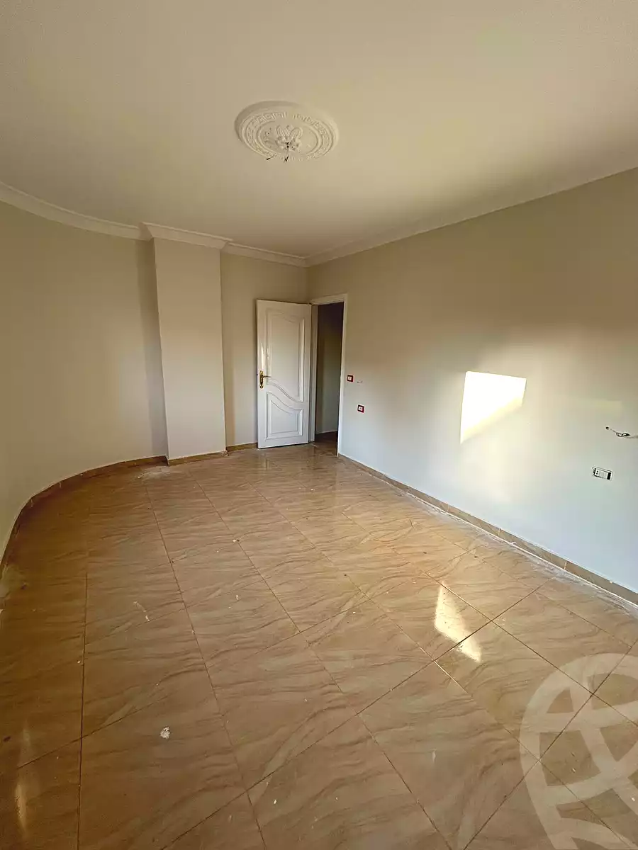 https://aqarmap.com.eg/en/listing/7287827-for-rent-cairo-el-sheikh-zayed-city-el-hay-elasher-street-100