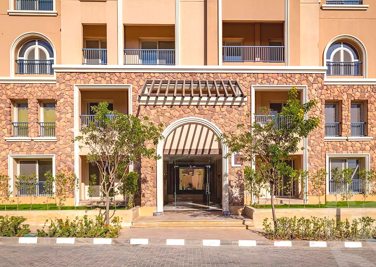https://aqarmap.com.eg/ar/listing/7288025-for-sale-cairo-new-cairo-compounds-ninety-avenue