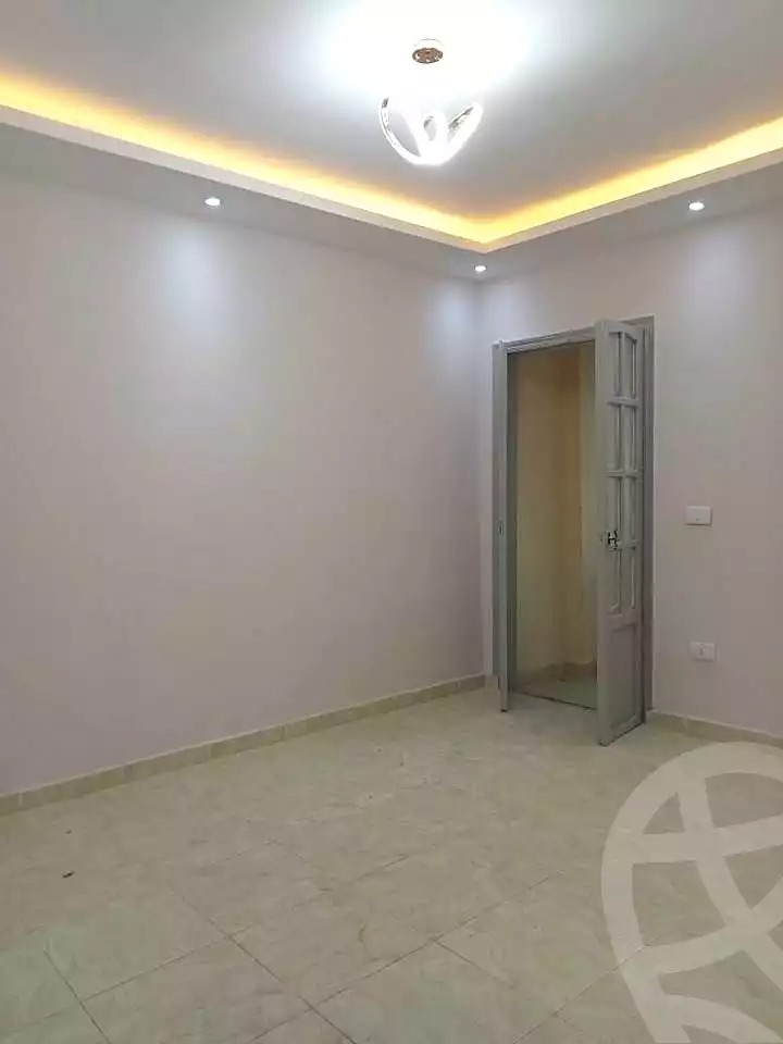 https://aqarmap.com.eg/ar/listing/7288033-for-sale-alexandria-sydy-bshr-sydy-bshr-bhry-ali-hipa-st