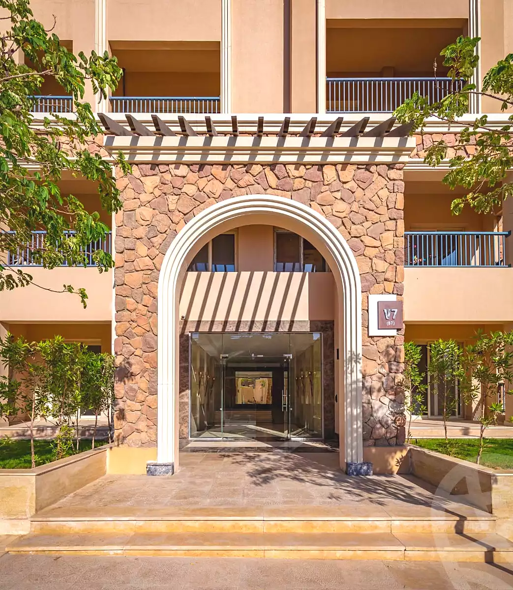 https://aqarmap.com.eg/ar/listing/7288041-for-sale-cairo-new-cairo-compounds-ninety-avenue
