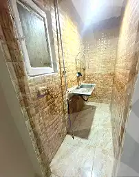 https://aqarmap.com.eg/en/listing/7288054-for-rent-alexandria-miami-street-56