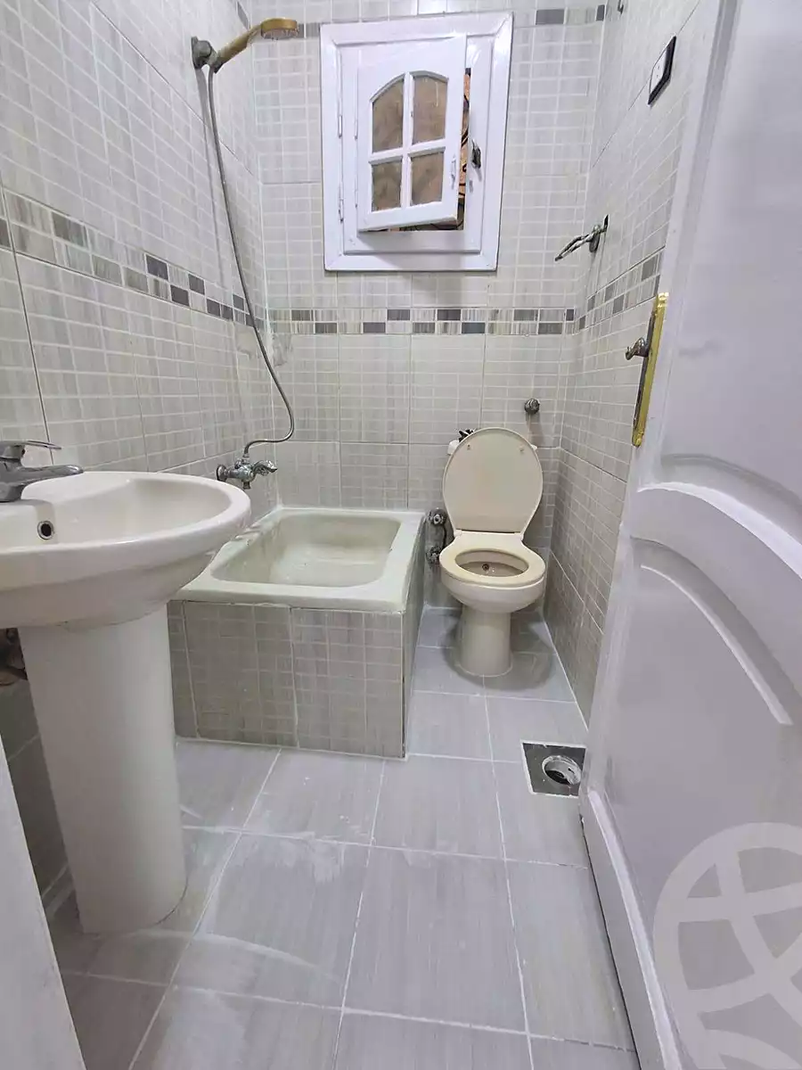 https://aqarmap.com.eg/en/listing/7288116-for-sale-alexandria-al-agamy-shataa-el-nakheel