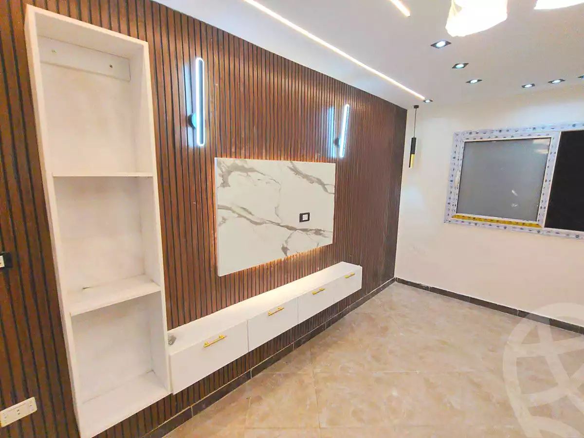https://aqarmap.com.eg/ar/listing/7288154-for-sale-cairo-nozha-2-el-khamseen-st