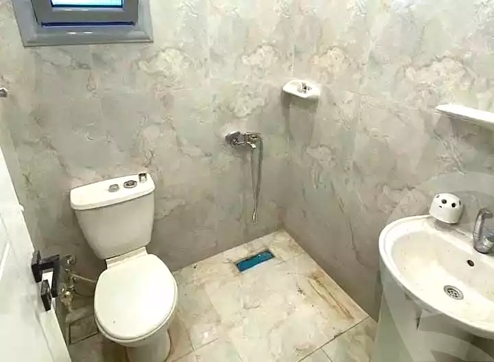 https://aqarmap.com.eg/ar/listing/7288180-for-sale-تالت-نمره-من-البحر
