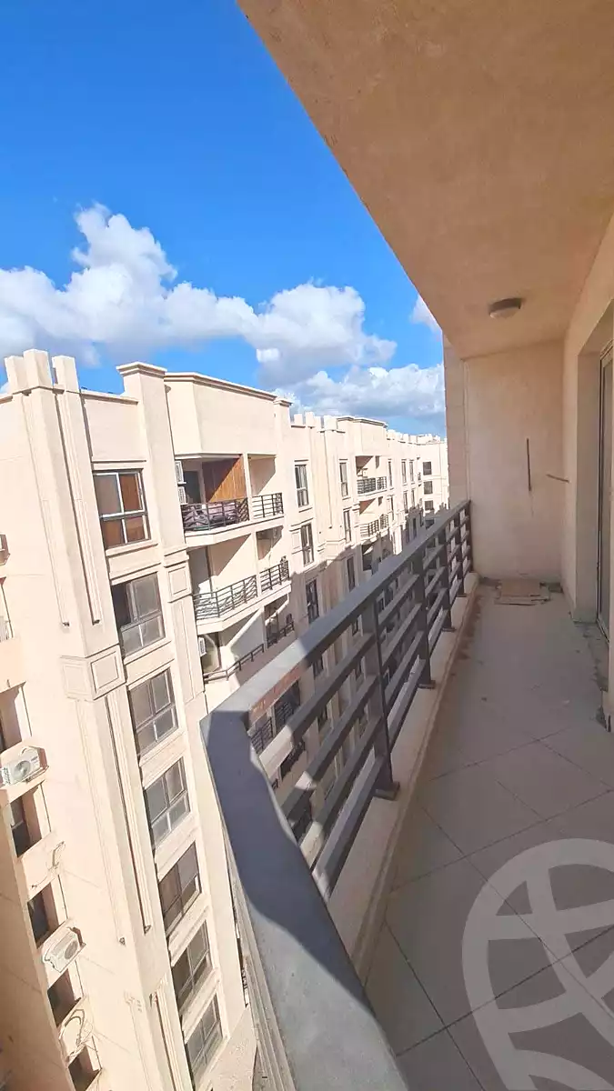 https://aqarmap.com.eg/en/listing/7288212-for-sale-alexandria-smouha-compounds-in-smouha-valore-antoniadis-compound-el-ghonimy