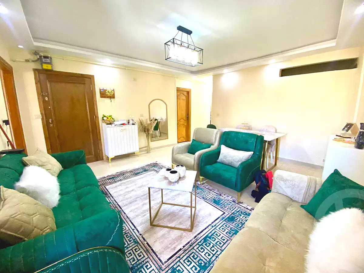 https://aqarmap.com.eg/ar/listing/7288280-for-sale-alexandria-al-agamy-el-hanouvel-el-kholafaa-el-rashdeen-st