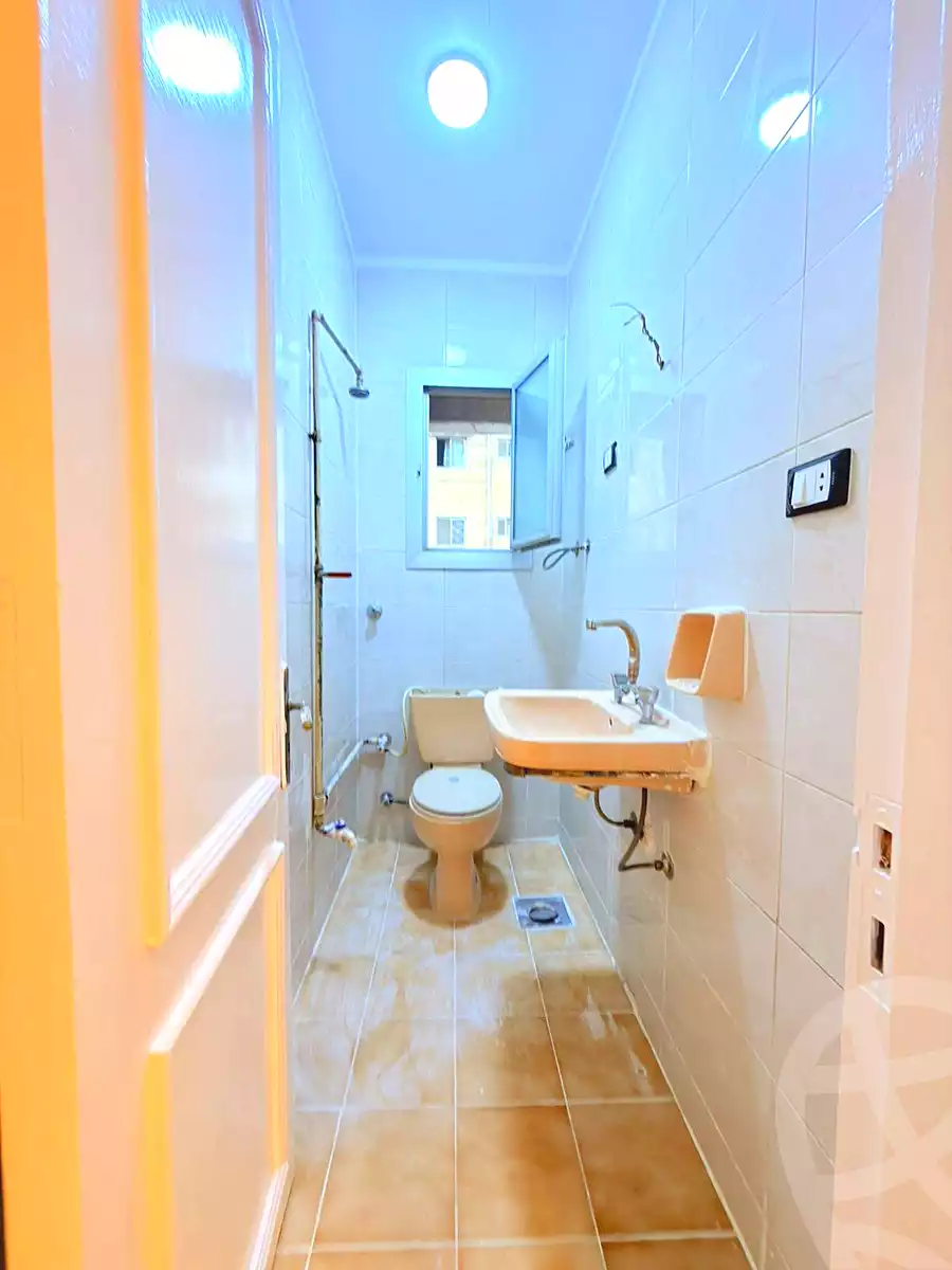 https://aqarmap.com.eg/en/listing/7288334-for-sale-alexandria-al-agamy-shataa-el-nakheel