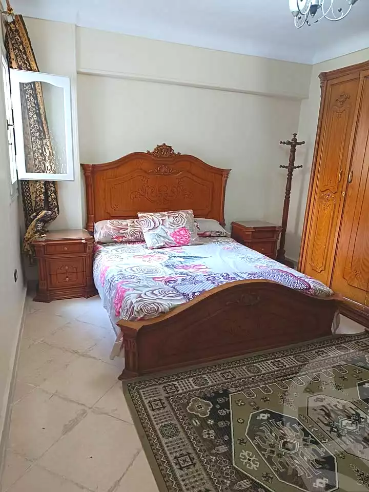 https://aqarmap.com.eg/ar/listing/7288420-for-sale-alexandria-el-asafra-l-sfr-bhry