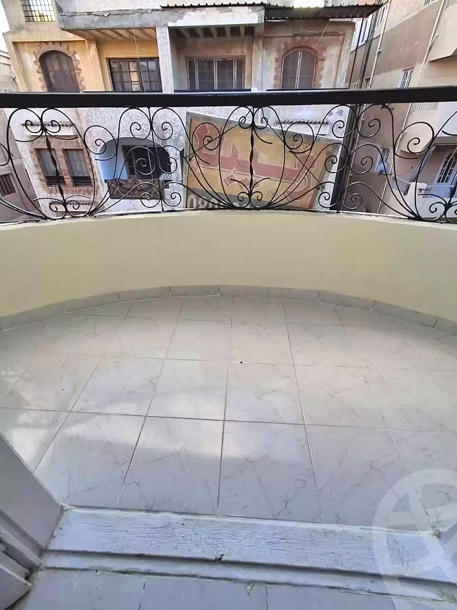 https://aqarmap.com.eg/ar/listing/7288727-for-sale-alexandria-al-agamy-shataa-el-nakheel