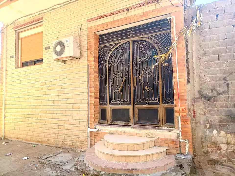 https://aqarmap.com.eg/ar/listing/7288741-for-sale-alexandria-al-agamy-bw-ywsf