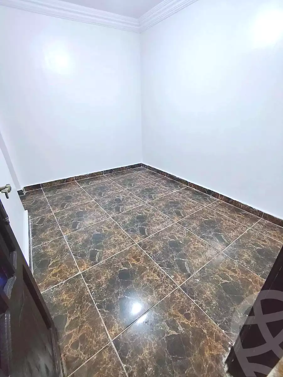 https://aqarmap.com.eg/en/listing/7288851-for-sale-alexandria-el-asafra-l-sfr-qbly