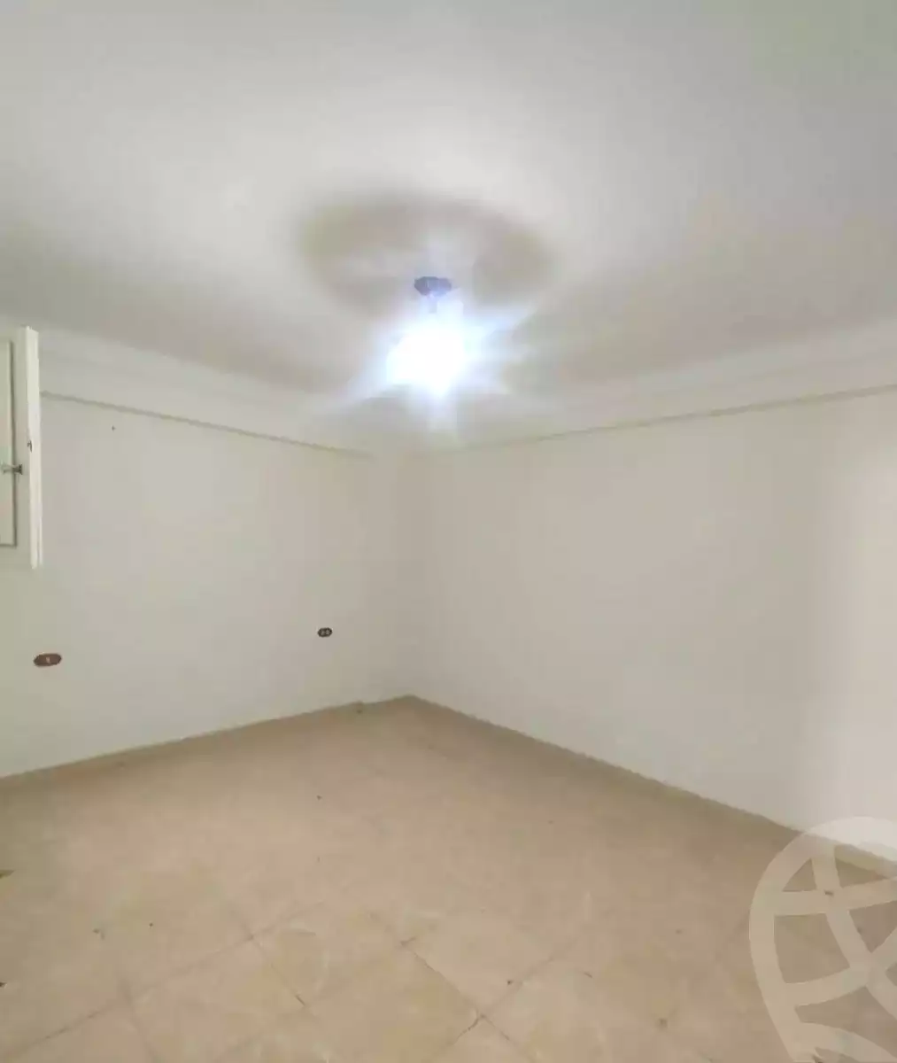 https://aqarmap.com.eg/ar/listing/7288990-for-sale-alexandria-lsywf-el-falki