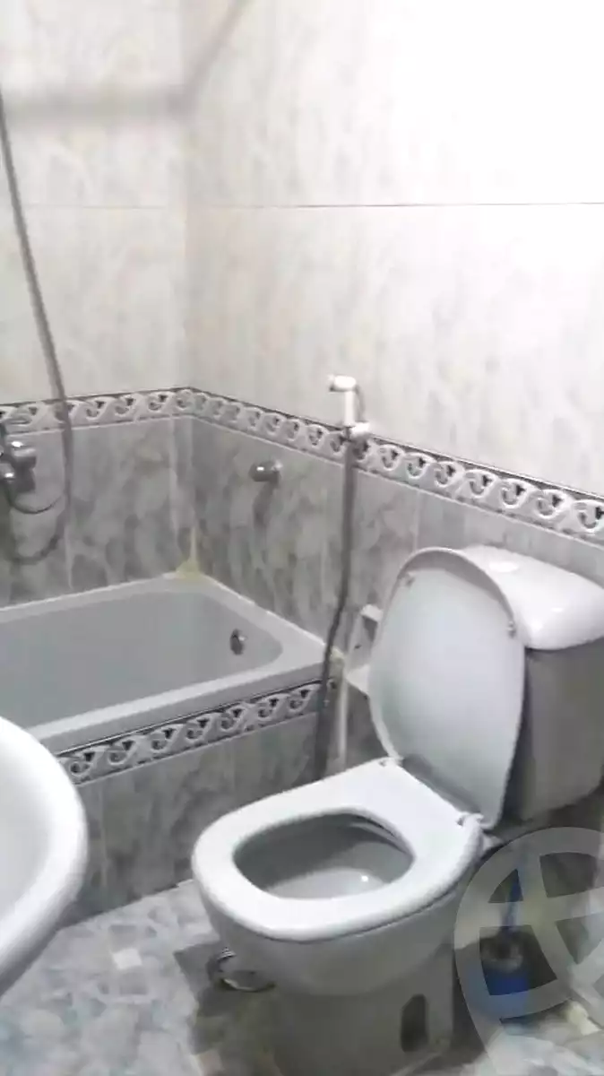 https://aqarmap.com.eg/ar/listing/7289155-for-sale-alexandria-sydy-bshr