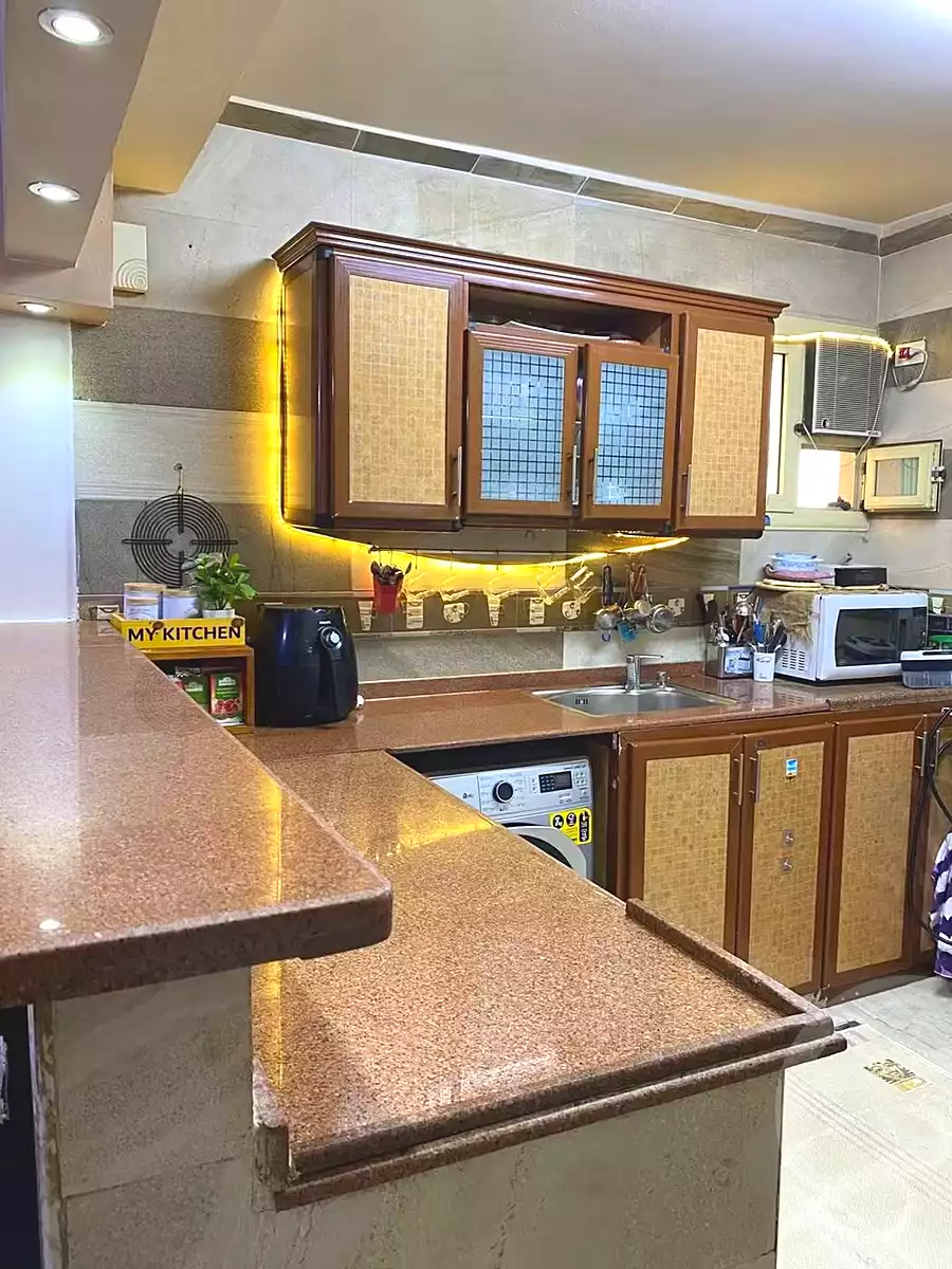https://aqarmap.com.eg/en/listing/7289322-for-sale-cairo-ain-shams-yaacoub-boutros-st
