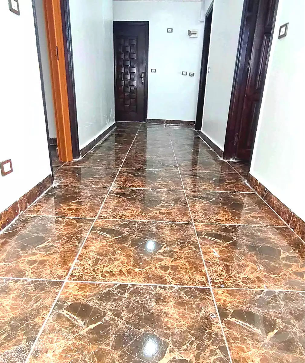 https://aqarmap.com.eg/en/listing/7289413-for-sale-alexandria-el-asafra-l-sfr-qbly