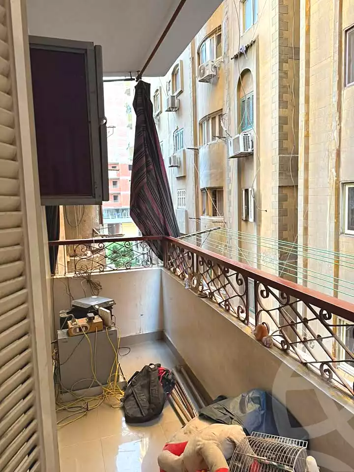 https://aqarmap.com.eg/ar/listing/7289612-for-sale-cairo-faisal-kafr-tohormos-queen-nazli-st