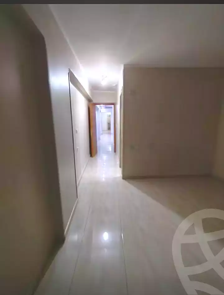 https://aqarmap.com.eg/ar/listing/7289631-for-rent-cairo-ain-shams-mnshy-lthryr