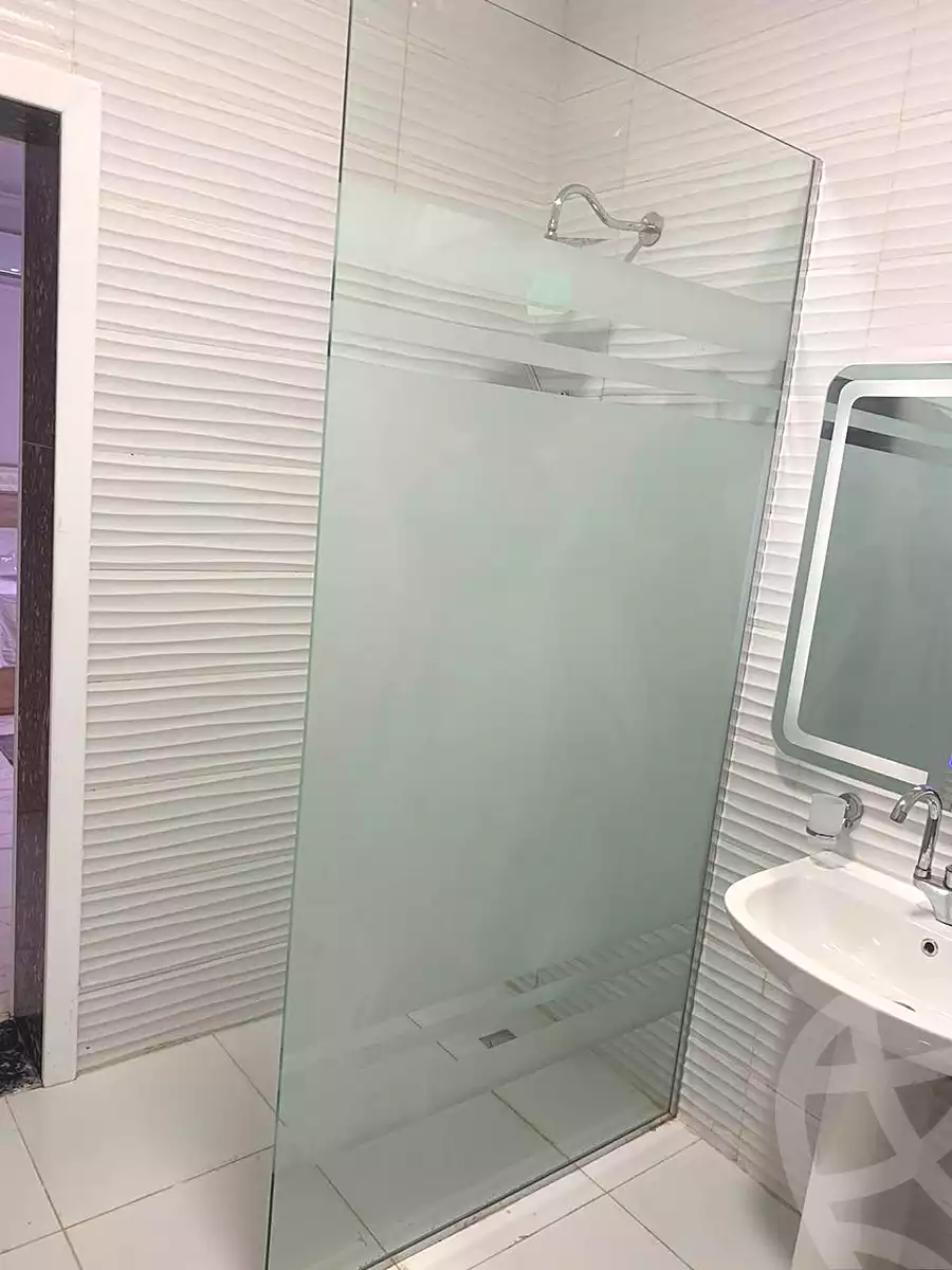 https://aqarmap.com.eg/en/listing/7289702-for-sale-cairo-el-sheikh-zayed-city-el-hay-elsabeaa