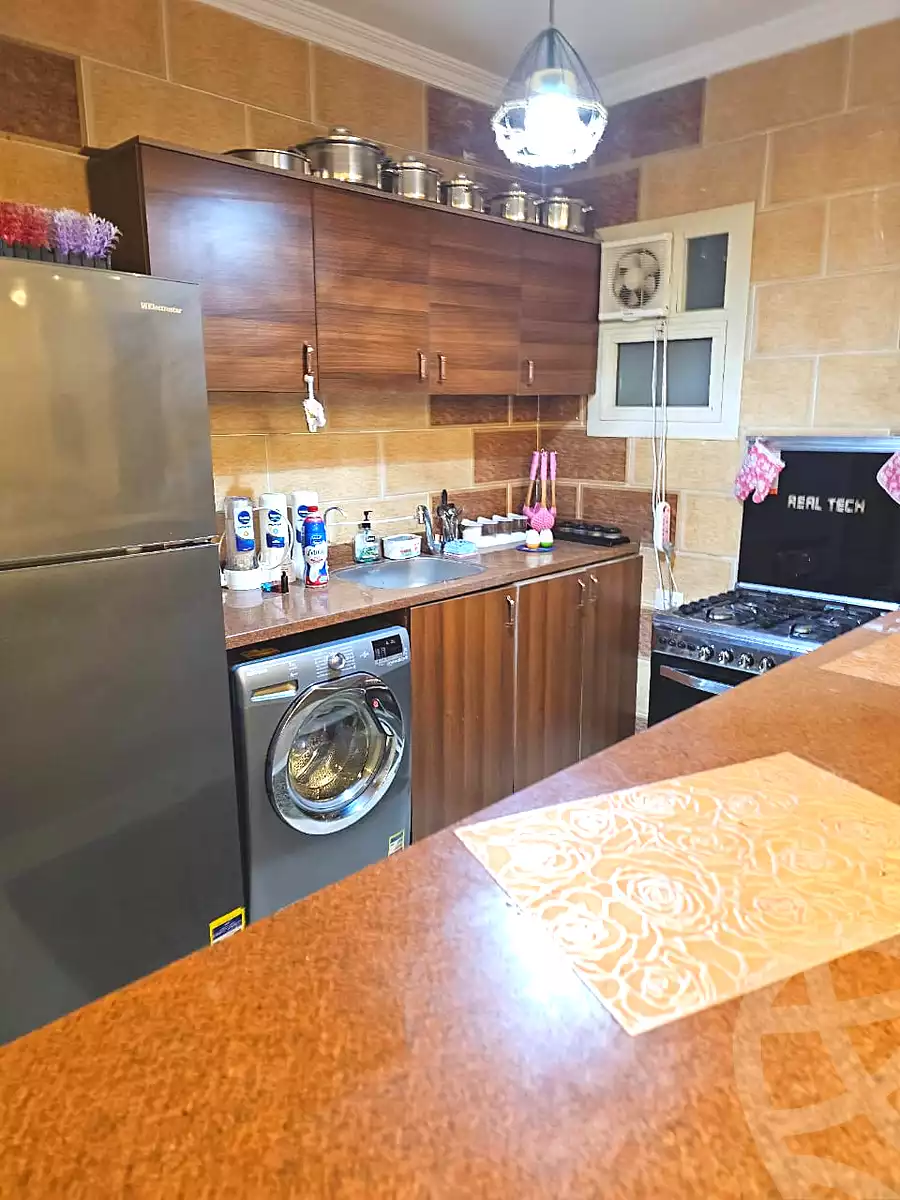 https://aqarmap.com.eg/en/listing/7289835-for-rent-cairo-6th-of-october-el-ahyaa-neighborhood-2nd-divided-from-al-kafrawei-st