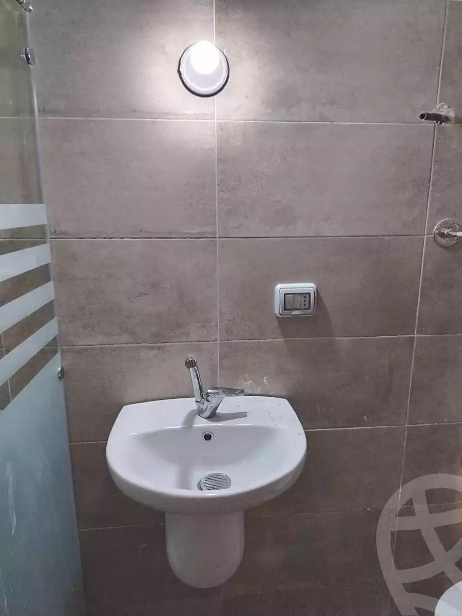 https://aqarmap.com.eg/ar/listing/7289911-for-rent-cairo-6th-of-october-mntq-fr-y-b-6-ktwbr