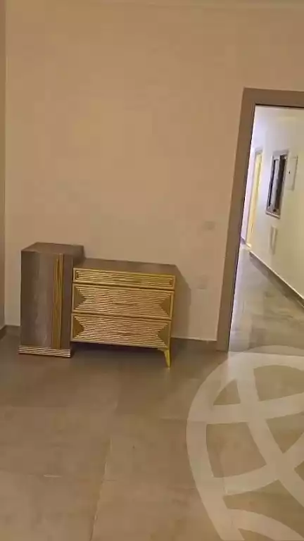 https://aqarmap.com.eg/ar/listing/7289912-for-sale-cairo-el-sheikh-zayed-city-el-hay-elsabeaa-lhy-lsb