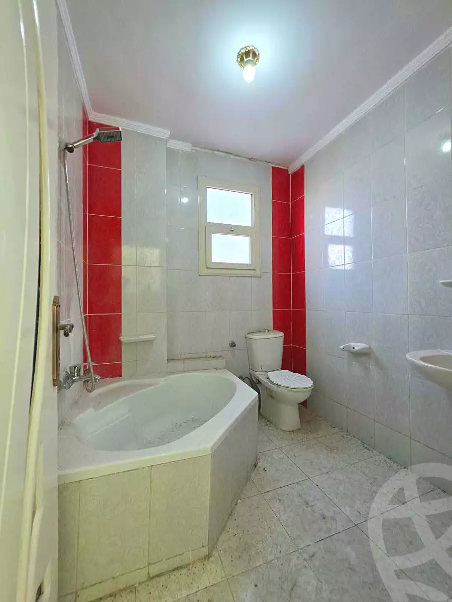 https://aqarmap.com.eg/en/listing/7289985-for-sale-alexandria-el-mandara-tryq-ljysh