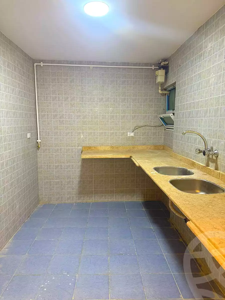 https://aqarmap.com.eg/en/listing/7290206-for-sale-alexandria-sydy-bshr-sydy-bshr-bhry-shr-khld-bn-lwlyd