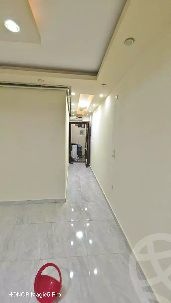 https://aqarmap.com.eg/ar/listing/7290229-for-rent-cairo-helwan-sherif-st