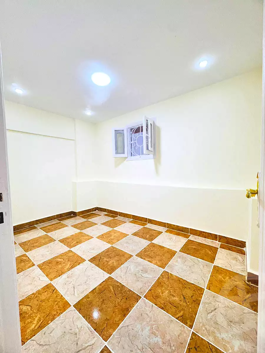 https://aqarmap.com.eg/en/listing/7290585-for-sale-alexandria-al-agamy-shataa-el-nakheel