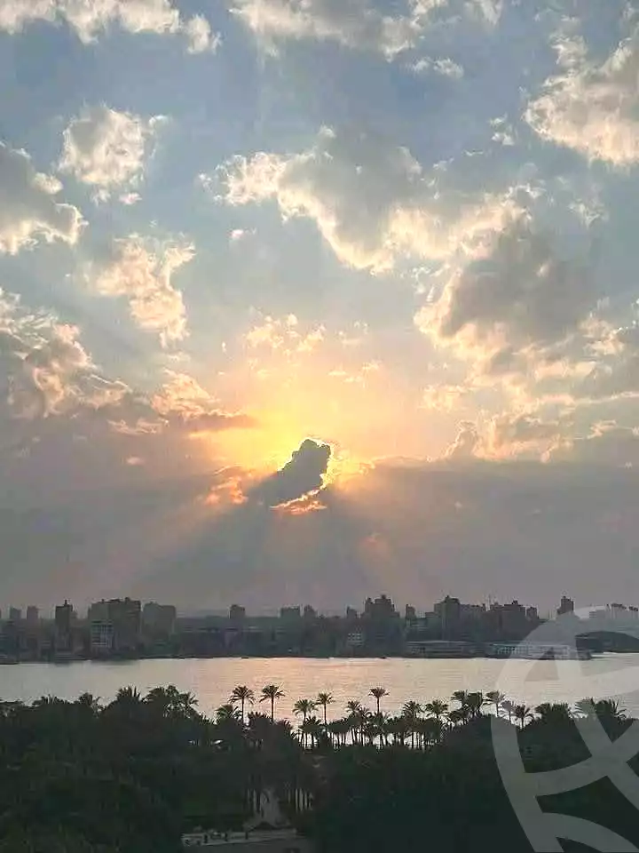 https://aqarmap.com.eg/en/listing/7290696-for-rent-cairo-helwan-hadayek-helwan-nile-corniche-st