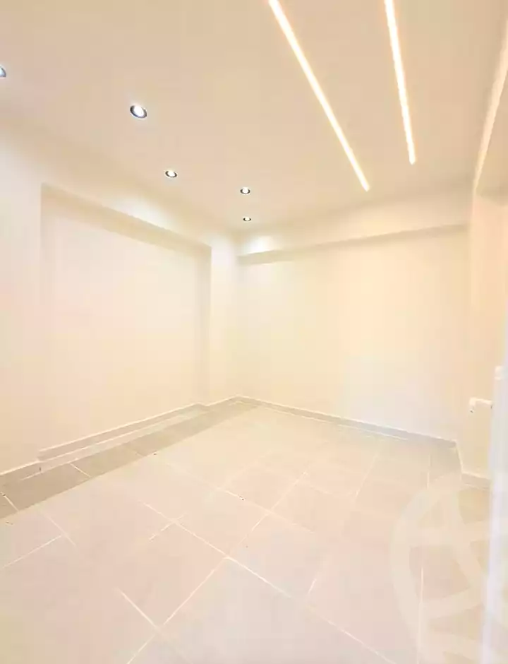 https://aqarmap.com.eg/ar/listing/7290838-for-sale-alexandria-al-agamy-shataa-el-nakheel