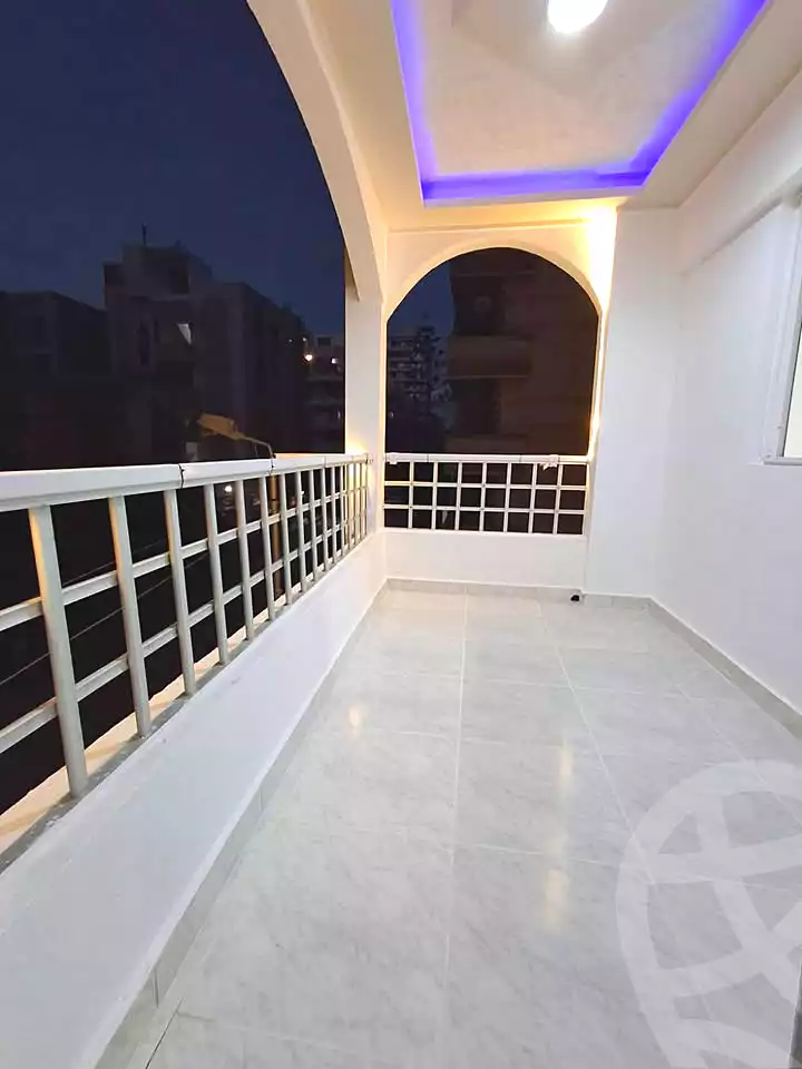 https://aqarmap.com.eg/ar/listing/7290926-for-sale-alexandria-al-agamy-shataa-el-nakheel