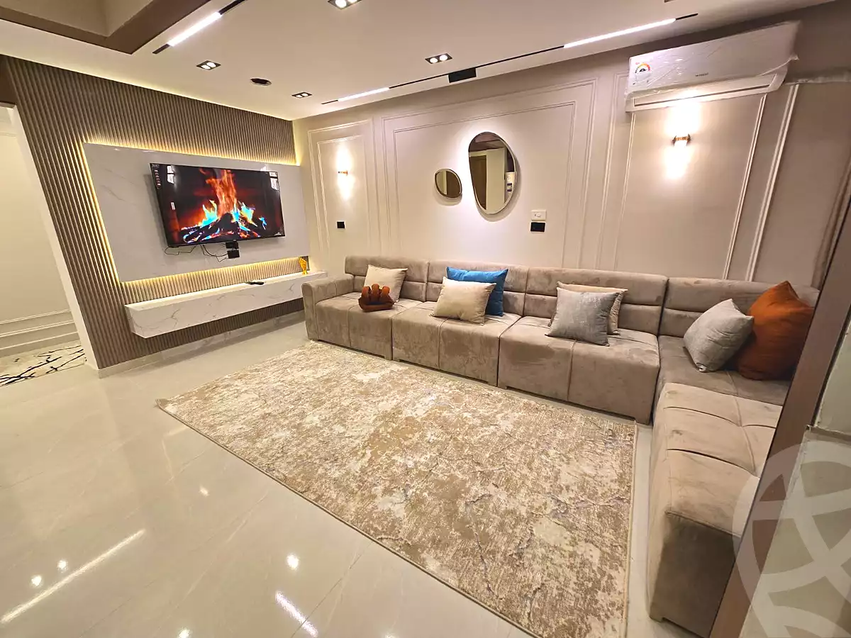 https://aqarmap.com.eg/en/listing/7291099-for-rent-cairo-6th-of-october-el-ahyaa-neighborhood-1st-eighth-neighborhood