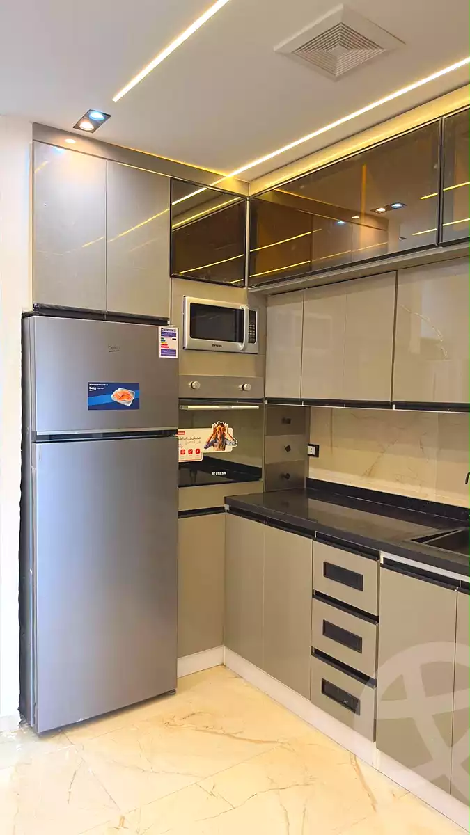 https://aqarmap.com.eg/ar/listing/7291137-for-rent-cairo-6th-of-october-el-ahyaa-neighborhood-1st-rich-bake-st