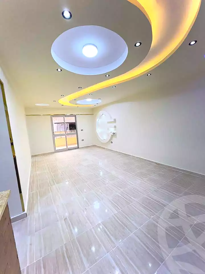 https://aqarmap.com.eg/ar/listing/7291360-for-sale-alexandria-al-agamy-shataa-el-nakheel