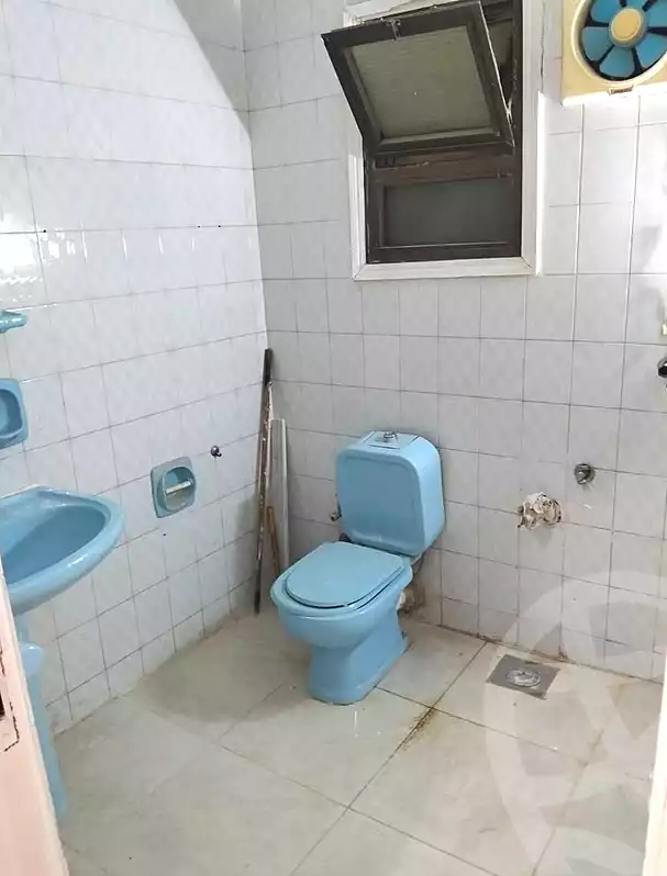 https://aqarmap.com.eg/en/listing/7291574-for-rent-alexandria-ganaklis
