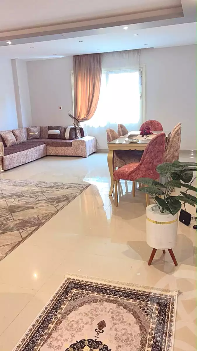 https://aqarmap.com.eg/en/listing/7291608-for-rent-cairo-el-mohandesen-lebnan-square