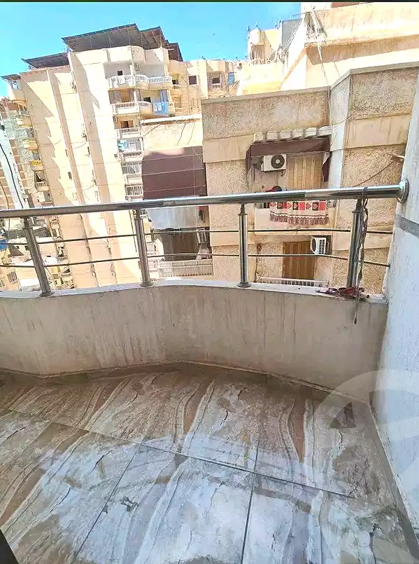 https://aqarmap.com.eg/en/listing/7291714-for-sale-alexandria-sydy-bshr-sydy-bshr-bhry-mohammed-youssef-ghaly-st