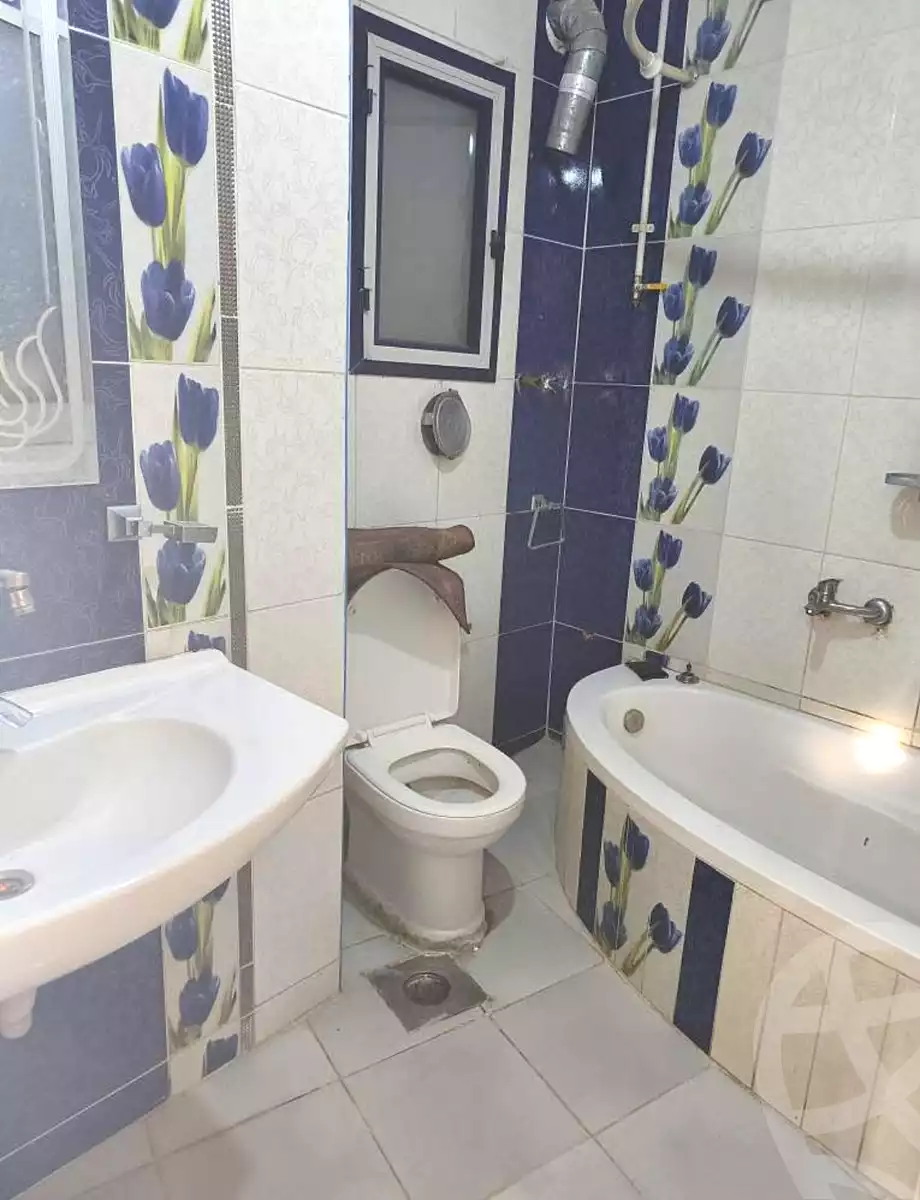 https://aqarmap.com.eg/ar/listing/7291740-for-rent-alexandria-miami
