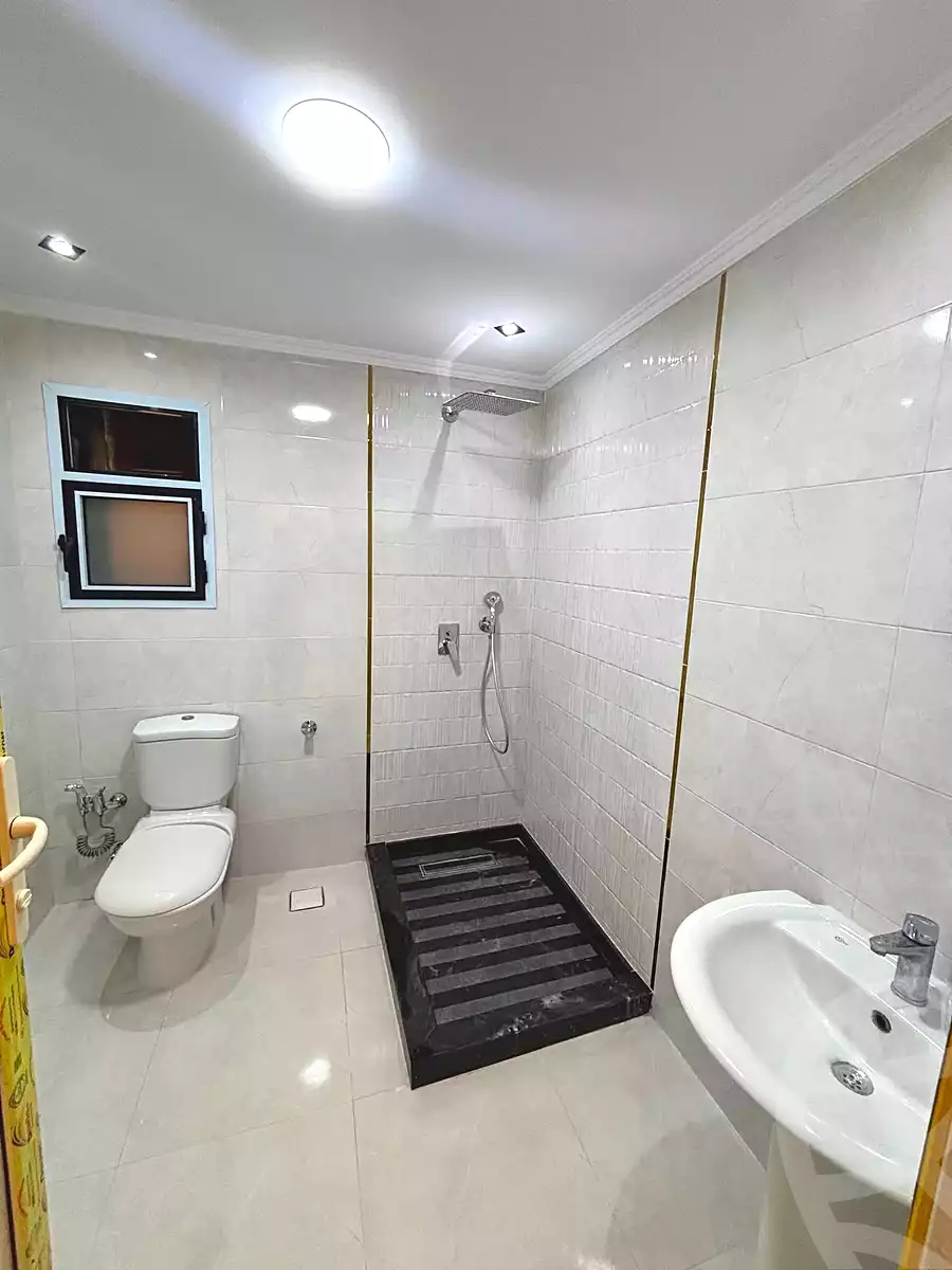 https://aqarmap.com.eg/ar/listing/7291748-for-sale-alexandria-miami-el-sebaey-st
