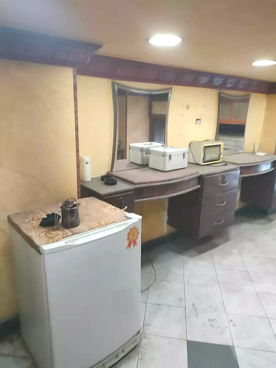 https://aqarmap.com.eg/en/listing/7291873-for-sale-alexandria-shds