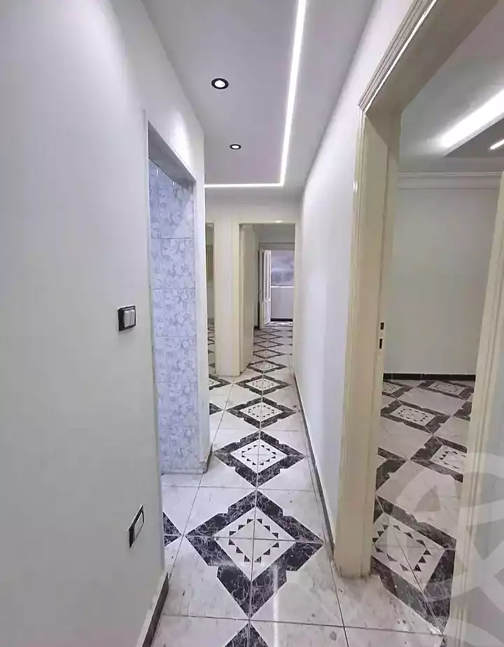 https://aqarmap.com.eg/en/listing/7291996-for-sale-alexandria-al-agamy-lbytsh-saad-zaghloul-st