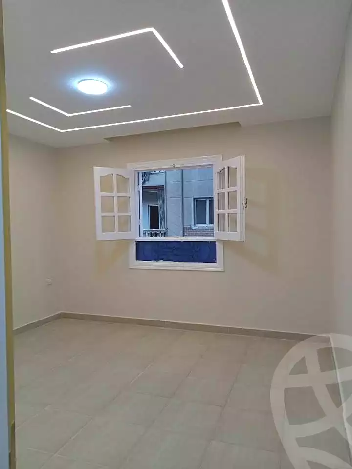 https://aqarmap.com.eg/ar/listing/7292071-for-sale-alexandria-miami-mahmoud-el-isawy-st