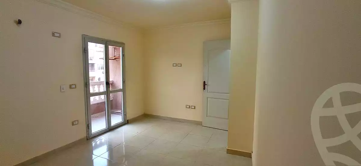 https://aqarmap.com.eg/en/listing/7292413-for-sale-cairo-helwan-mnshy-yn-hlwn-mansour-st