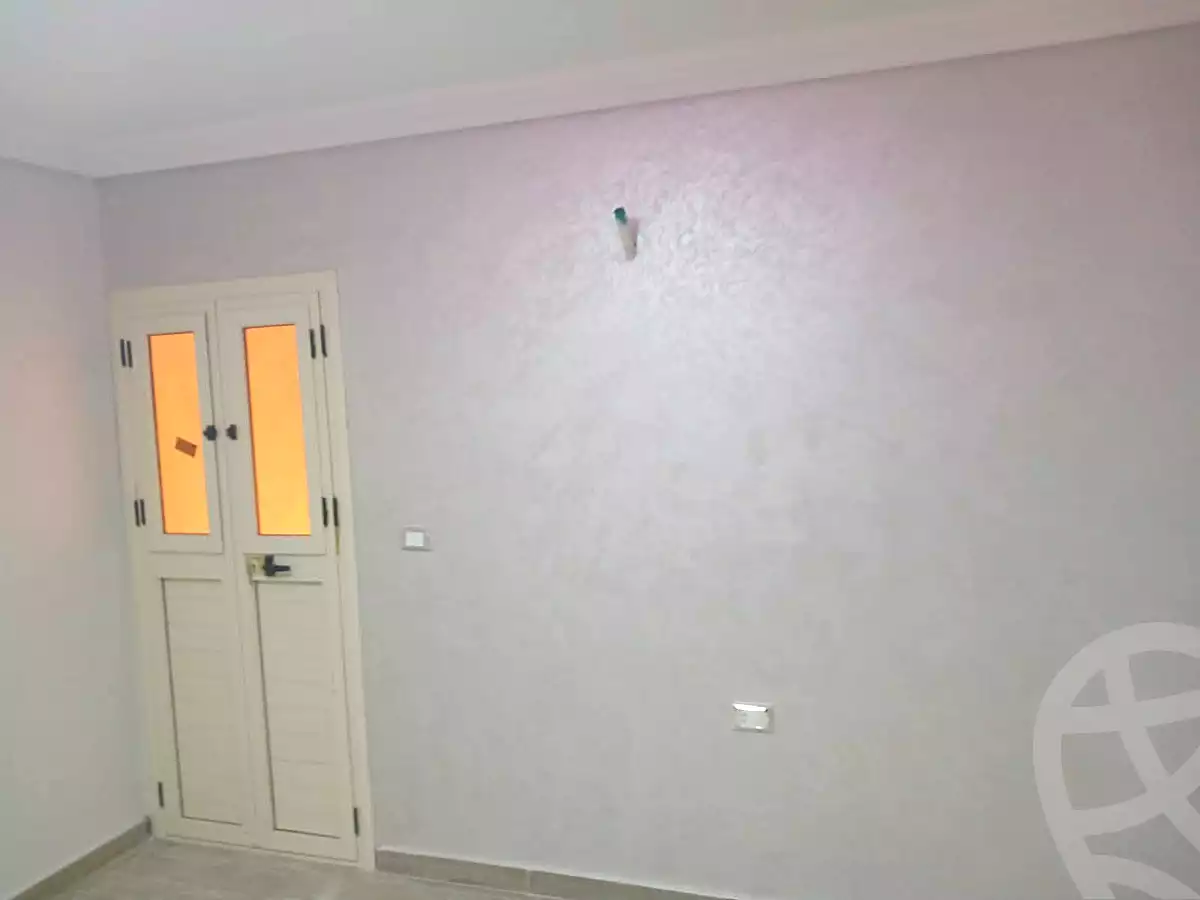 https://aqarmap.com.eg/ar/listing/7292491-for-sale-cairo-helwan-mostafa-fahmy-st