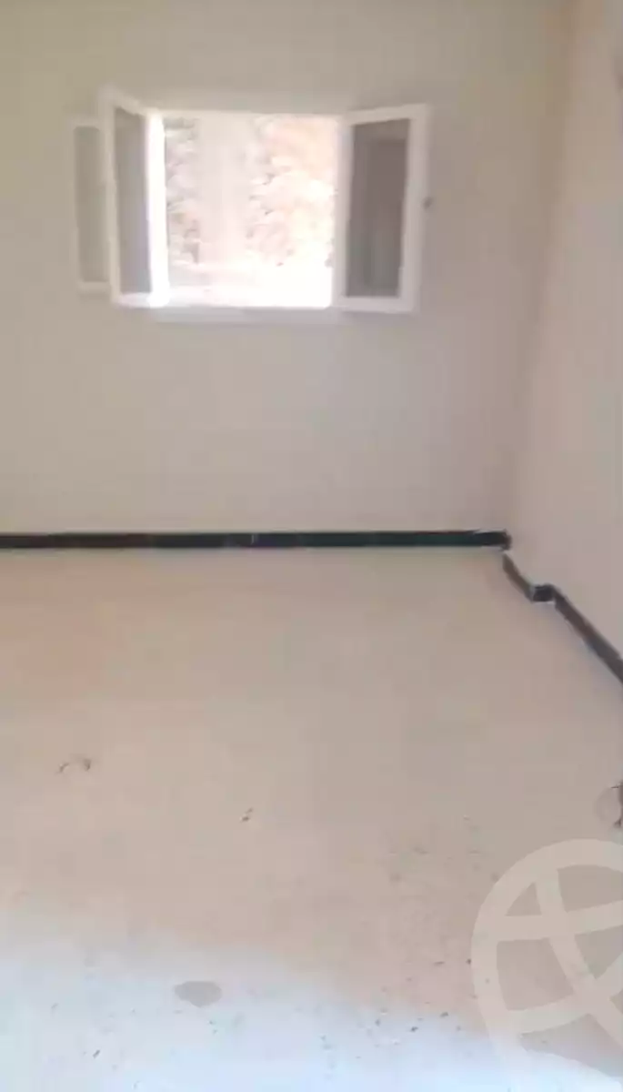 https://aqarmap.com.eg/ar/listing/7292556-for-sale-alexandria-al-agamy-lbytsh