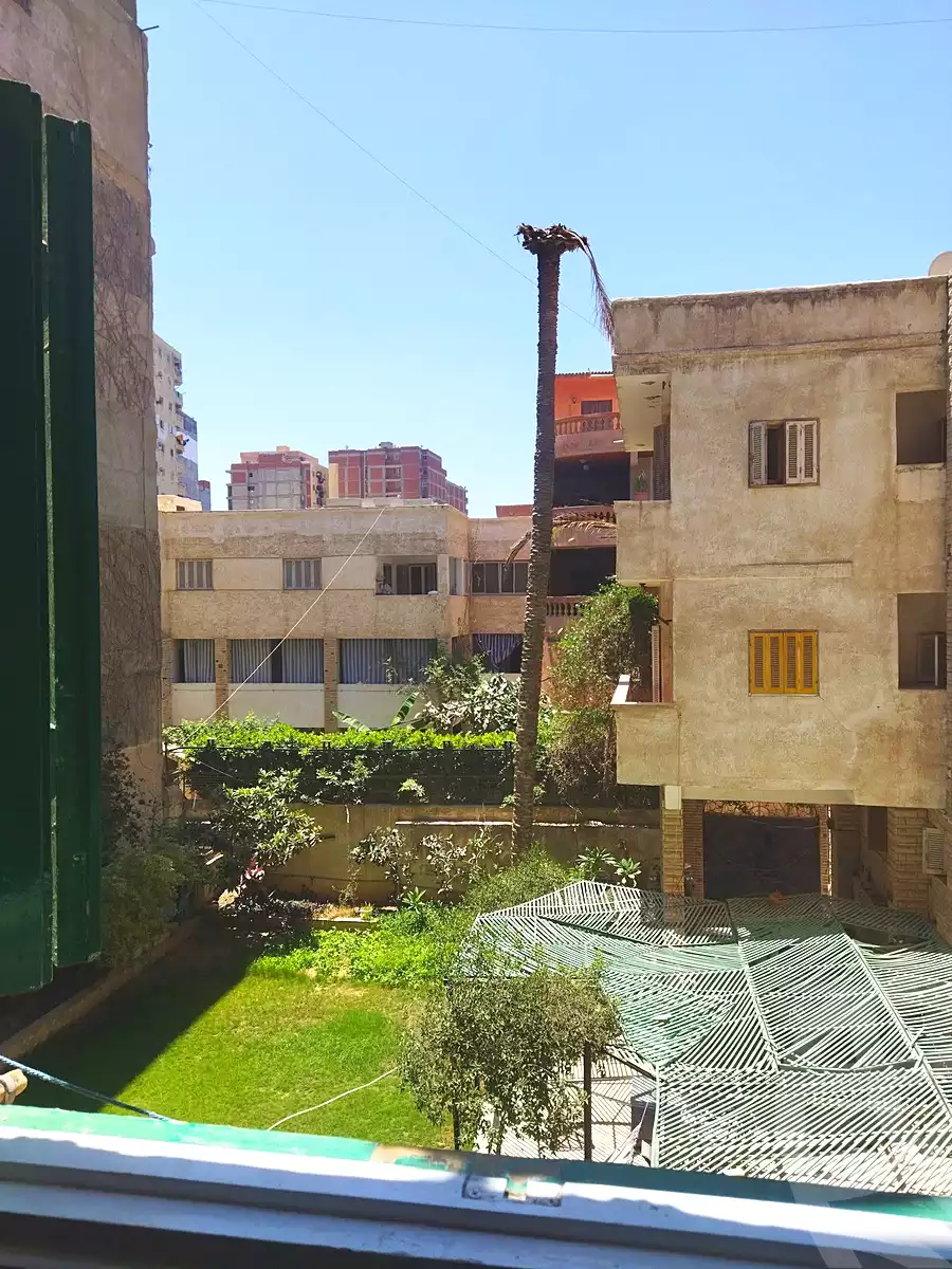 https://aqarmap.com.eg/ar/listing/7292572-for-sale-alexandria-al-agamy-lbytsh-el-farouk-st